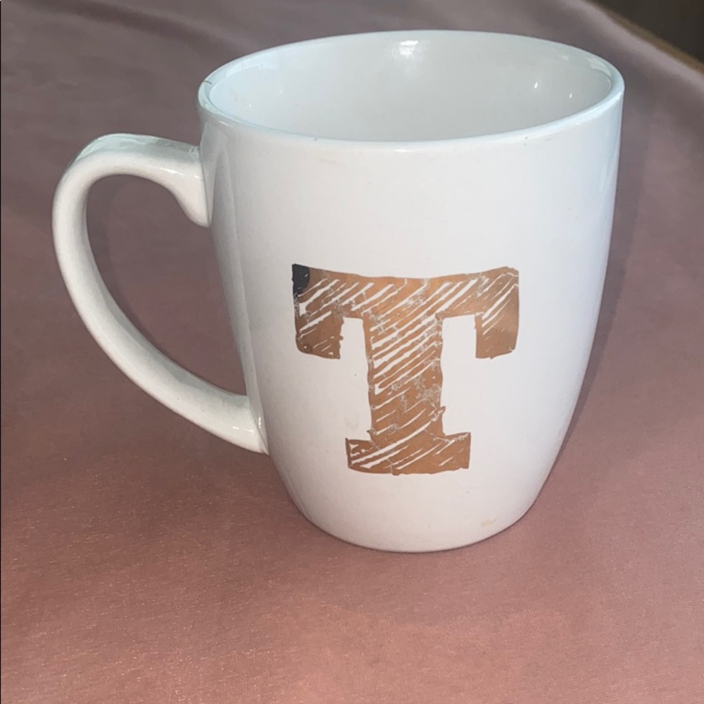 Cute “T” Cup ☕️
